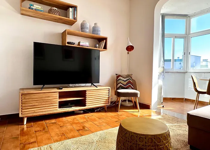 Incredible view, quiet apartment in Cascais Appartement *